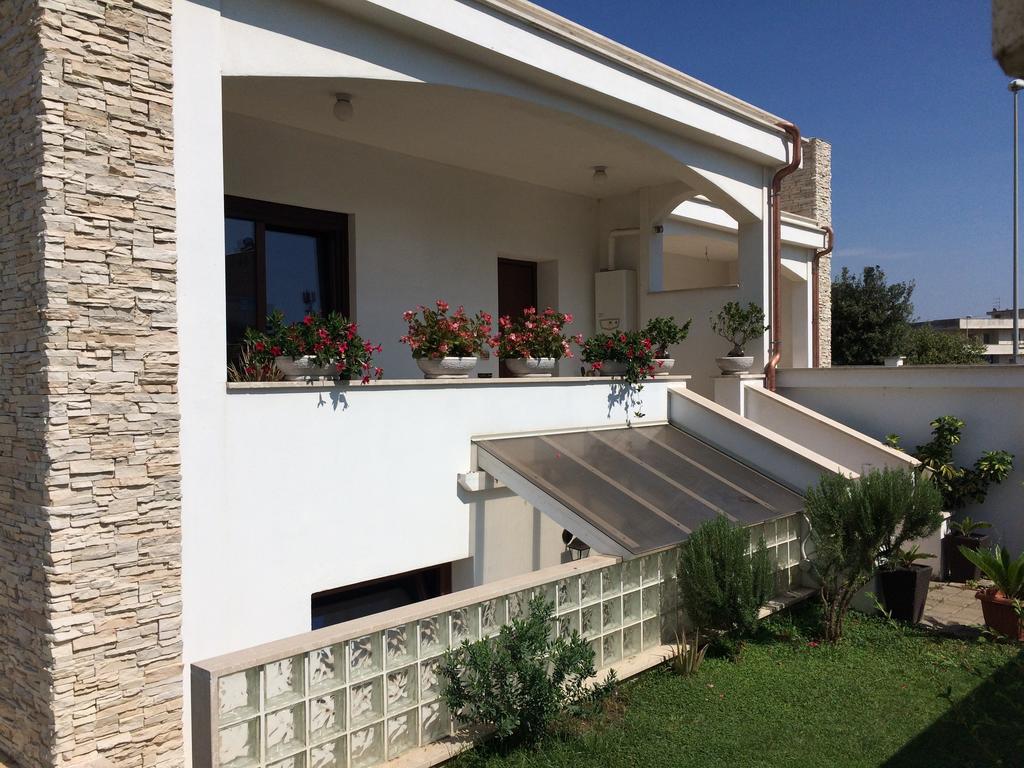 Bed and Breakfast Lambruschini 69 Fiumicino Exteriér fotografie